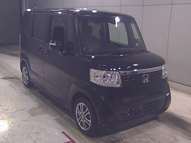 55001 HONDA N BOX JF1 2015 г. (Honda Nagoya)